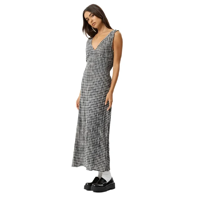 Asta Seersucker Maxi Dress - Womens Comfortable Maxi Dress with Slits