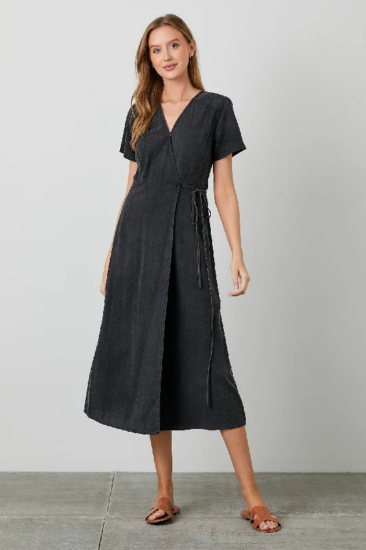 Black Chambray Wrap Midi Dress Stylish Button-Down Midi Dress