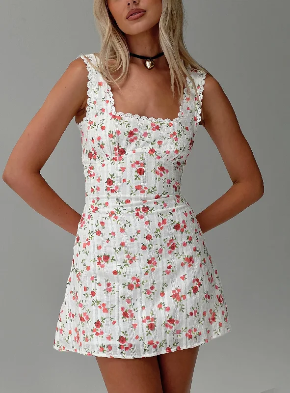 Dasha Mini Dress White Floral Fashionable Party Mini Dress