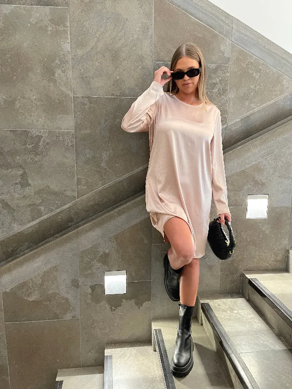 Glamorous Curve Dusty Pink Long Sleeve Mini Dress Fashionable Button-Front Mini Dress