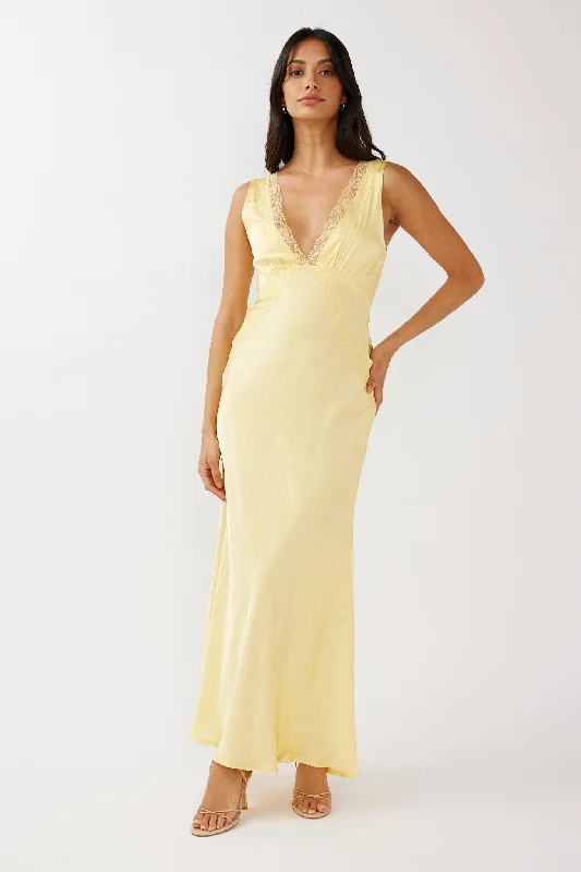 Ivonne Lace Trim V-Neck Maxi Dress Yellow Elegant Tiered Maxi Dress