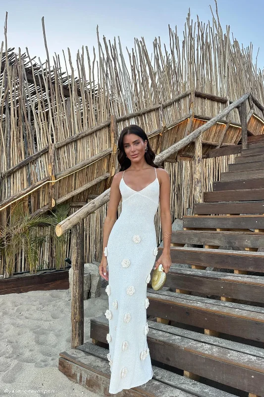 Suki Knit Maxi Dress With Flowers - Nude Fashionable Sheer Maxi Dress