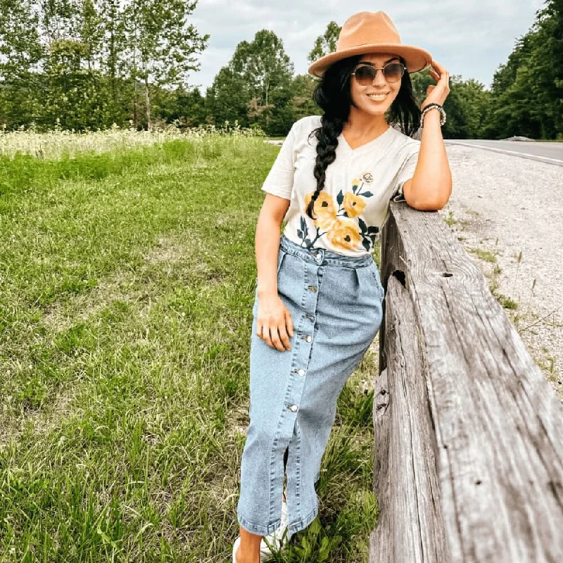 Pretty Peonies V-Neck Tee Polka Dot Checkered Tartan