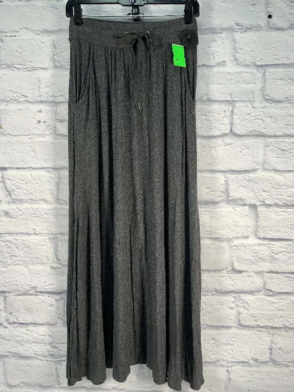 Athletic Skirt By Athleta  Size: 4 wool skirt thick