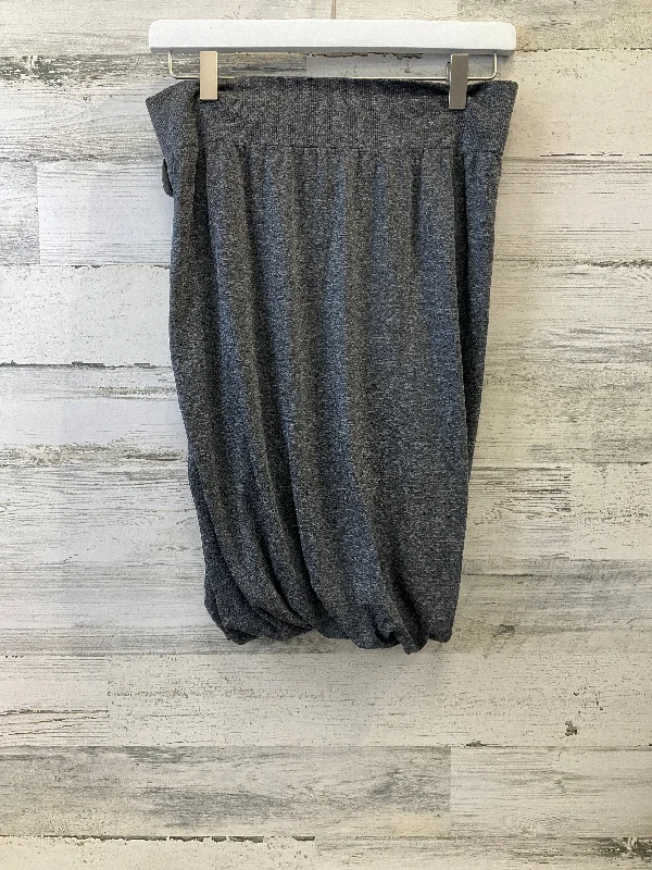 Athletic Skirt Skort By Lululemon  Size: 0 velvet skirt glossy