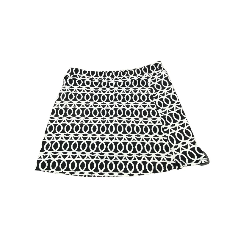 Black & White Athletic Skirt Cmc, Size M chiffon skirt floaty