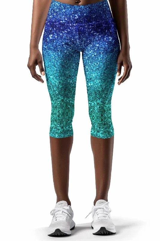Ocean Drive Ellie Blue Performance Yoga Capri Leggings - Women Trendy Seamless Fit Leggings