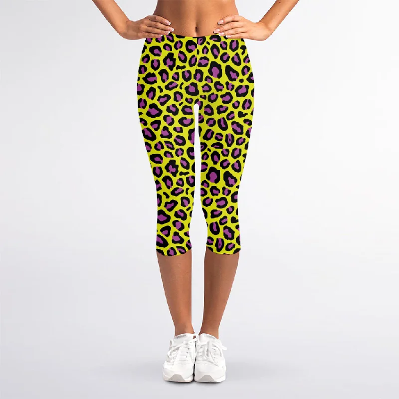 Yellow And Purple Leopard Pattern Print Women's Capri Leggings Comfortable Classic Yoga Leggings