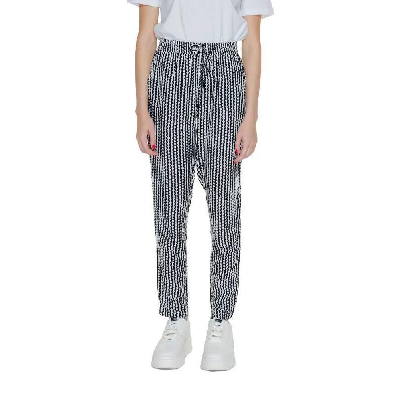 Black Viscose Jeans & Pant Comfortable Zip-Fly Denim Jeans