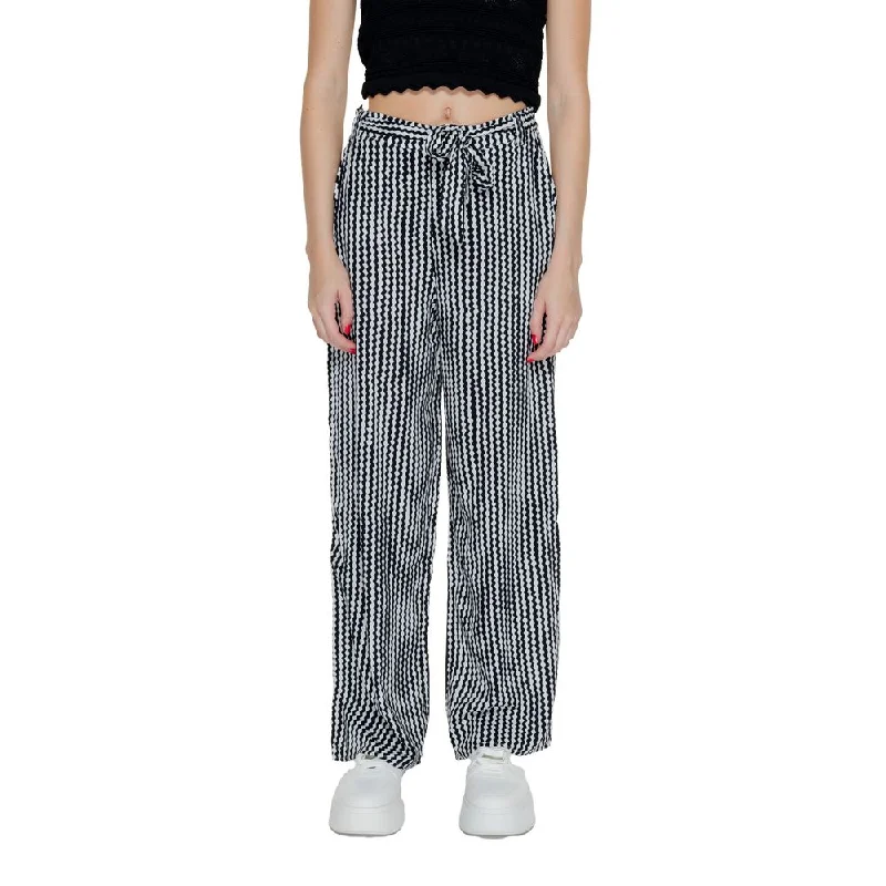 Black Viscose Jeans & Pant Fashionable Relaxed Fit Denim