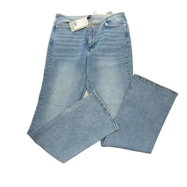 Divided NWT Blue Jeans Women's size 8 Comfortable Flare Leg Jeans