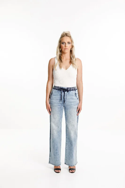 Home-Lee Jennifer Jeans  - Snow Wash Casual Light Wash Jeans