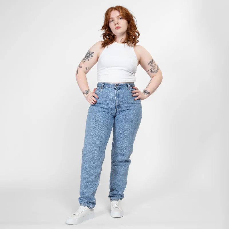 Medium 90s Levis 550 Mom Jeans 30" Fashionable Button-Front Jeans
