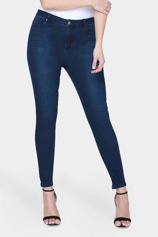 Chloe Skinny Jeans Fashionable Slim Fit Jeans