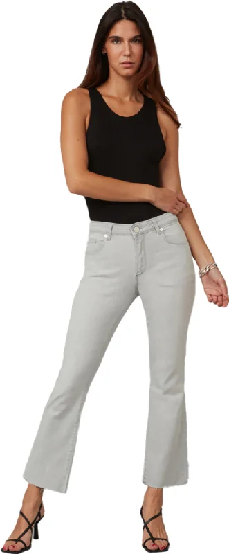 Gene Mid Rise Bootcut Jeans - Women's|-|Jean bootcut à taille mi-haute Gene - Femme Elegant Tapered Leg Denim